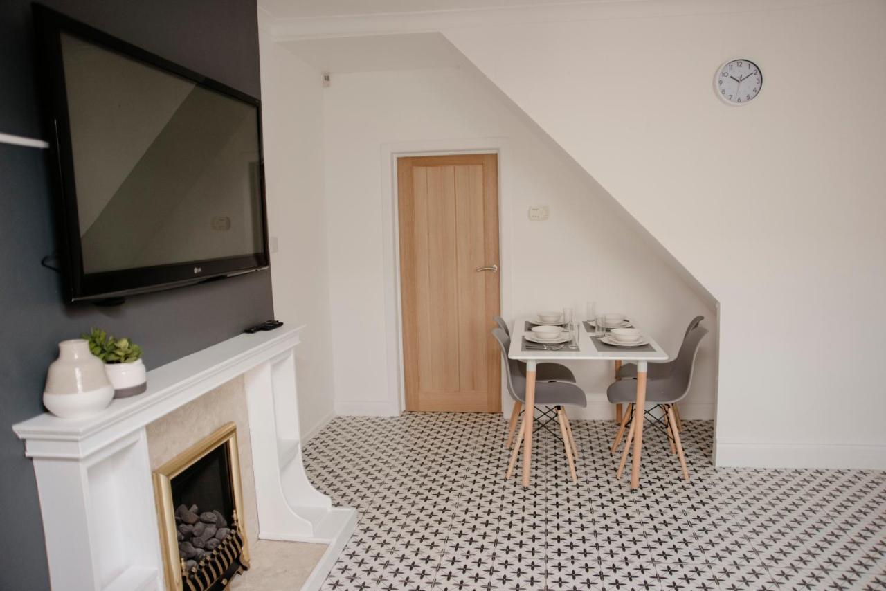 Six Bells Retreat Villa Abertillery Exteriör bild